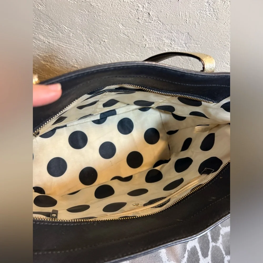 Kate Spade Black and Cream Tote Bag - GUC Rehab - See Callouts - Picture 11 of 16